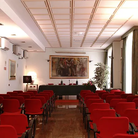 Hotel Leonardo Da Vinci 3*