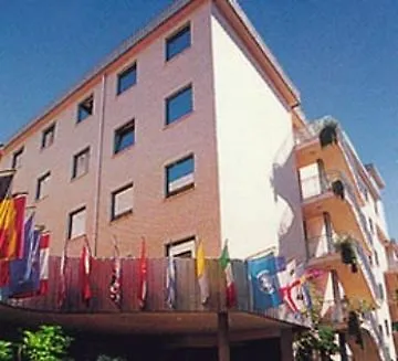 Leonardo Da Vinci 3* Sassari