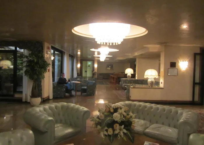 Hotell Leonardo Da Vinci Sassari