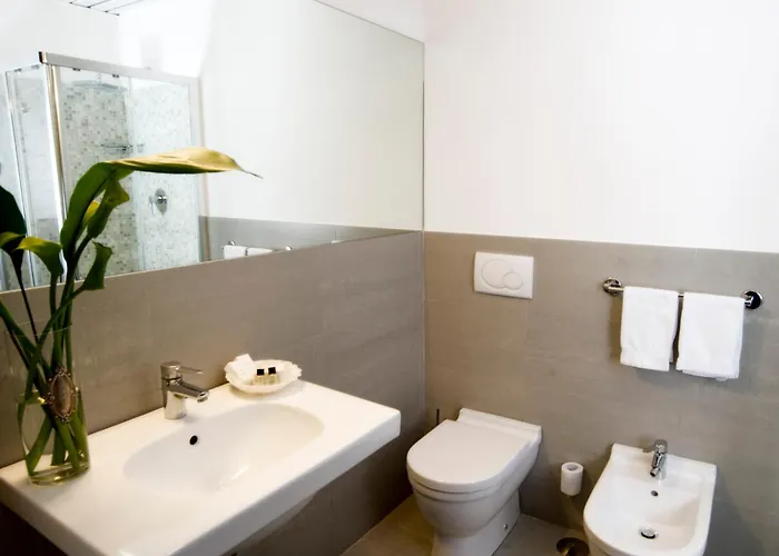 Leonardo Da Vinci Hotell Sassari