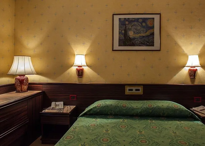 Leonardo Da Vinci Hotell 3*