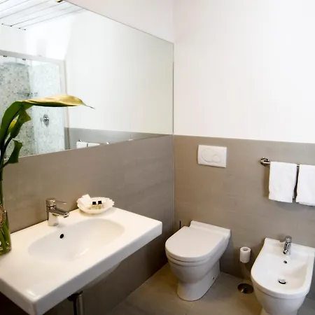 Leonardo Da Vinci Hotell 3*