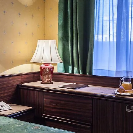 Leonardo Da Vinci Hotel