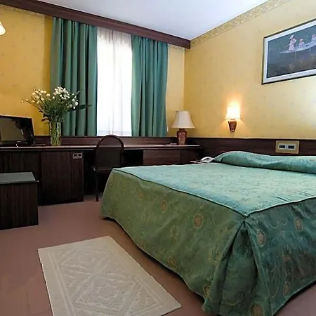 Leonardo Da Vinci 3* Sassari