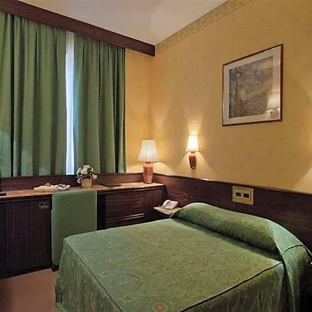 Leonardo Da Vinci Hotel