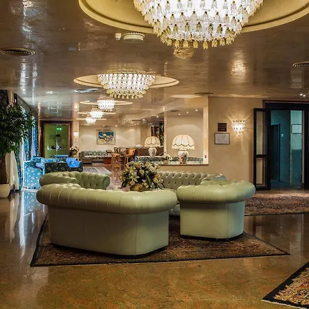 Hotel Leonardo Da Vinci 3*