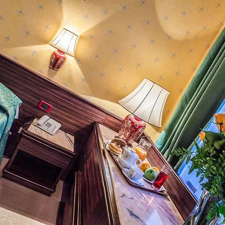 Hotell Leonardo Da Vinci
