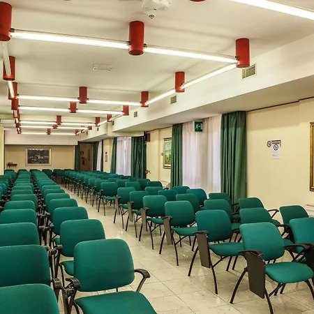 Hotell Leonardo Da Vinci